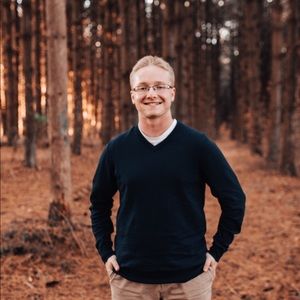 Meet your Posher, Christopher